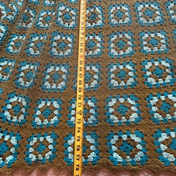 Vintage Crocheted Large Afghan with Blue and Moss Pattern - Picture 7 of 7
